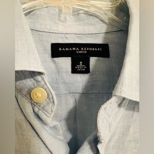 Banana Republic Linen Men’s Button-Up Shirt Sz: Small Color: Light Blue